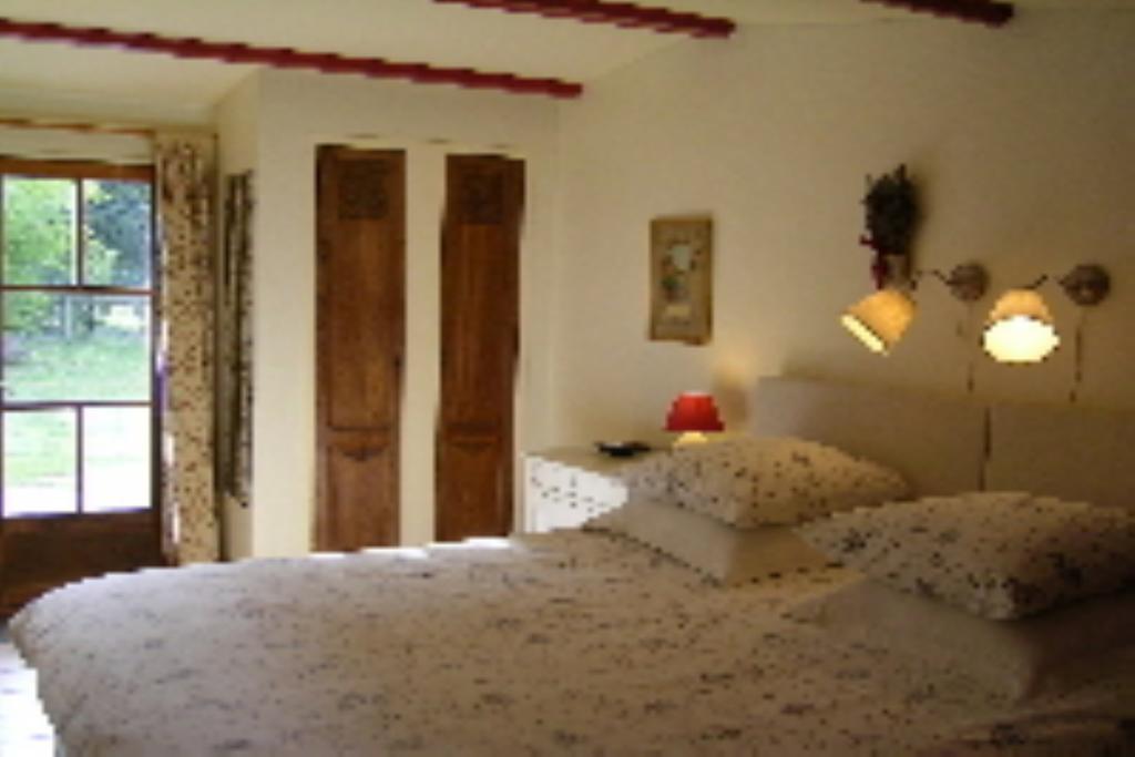Mas La Provence Bed & Breakfast ลีล-ซูร์-ลา-ซอร์ก ภายนอก รูปภาพ