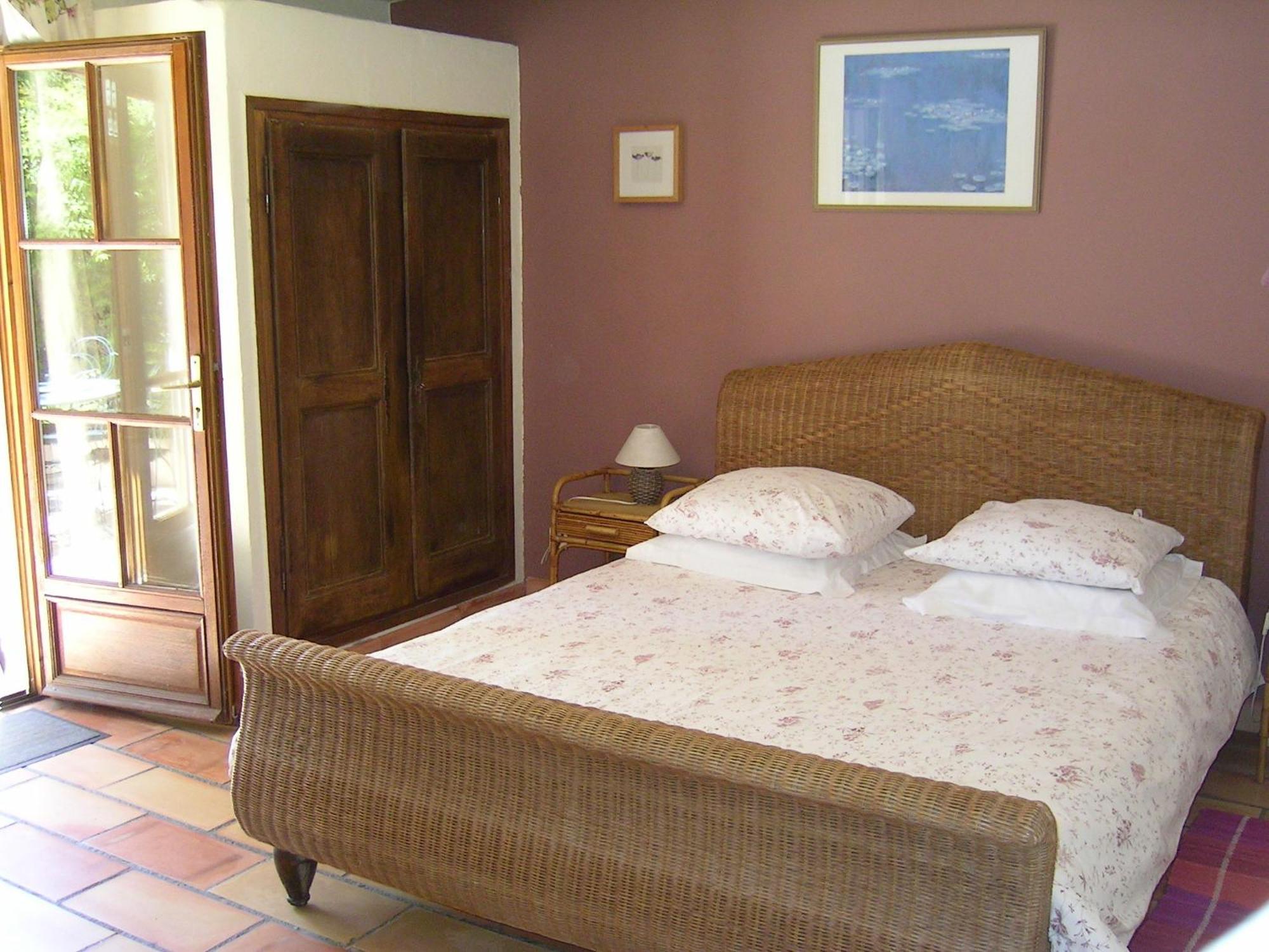 Mas La Provence Bed & Breakfast ลีล-ซูร์-ลา-ซอร์ก ห้อง รูปภาพ